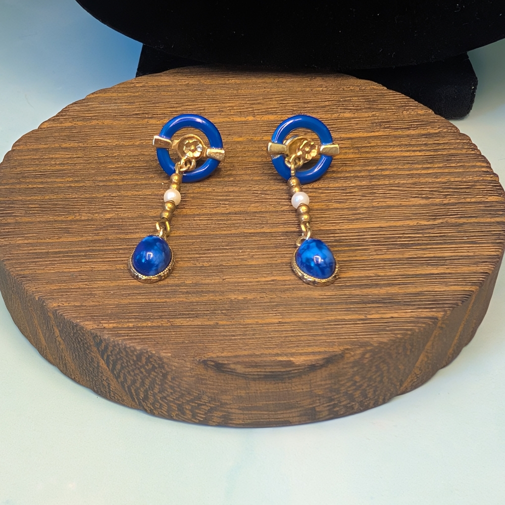 Avon Elegant Blue and Gold Drop Earrings